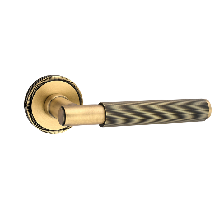 Linear Knurled Door Lever Set